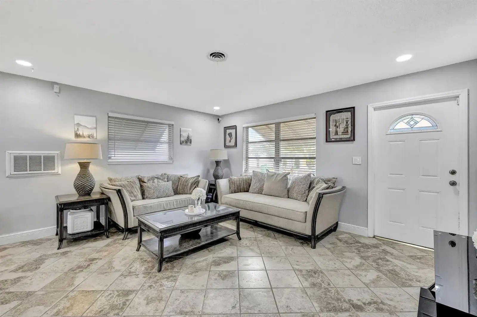 4901 NW 27th Way, Tamarac FL 33309 photo 4