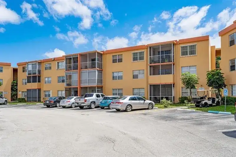 4324 NW 9th Avenue # 3c, Pompano Beach FL 33064 photo 2