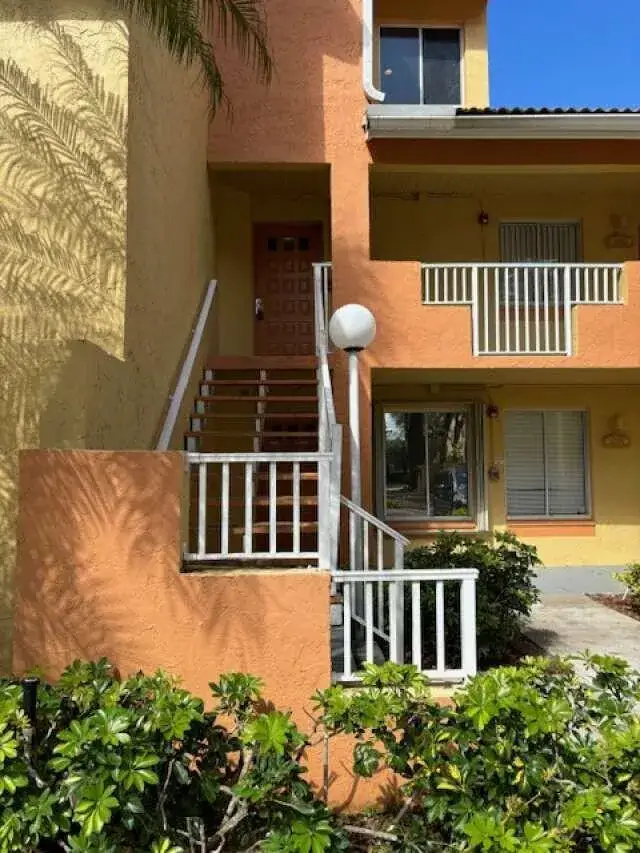 1088 Coral Club Drive # 1088, Coral Springs FL 33071