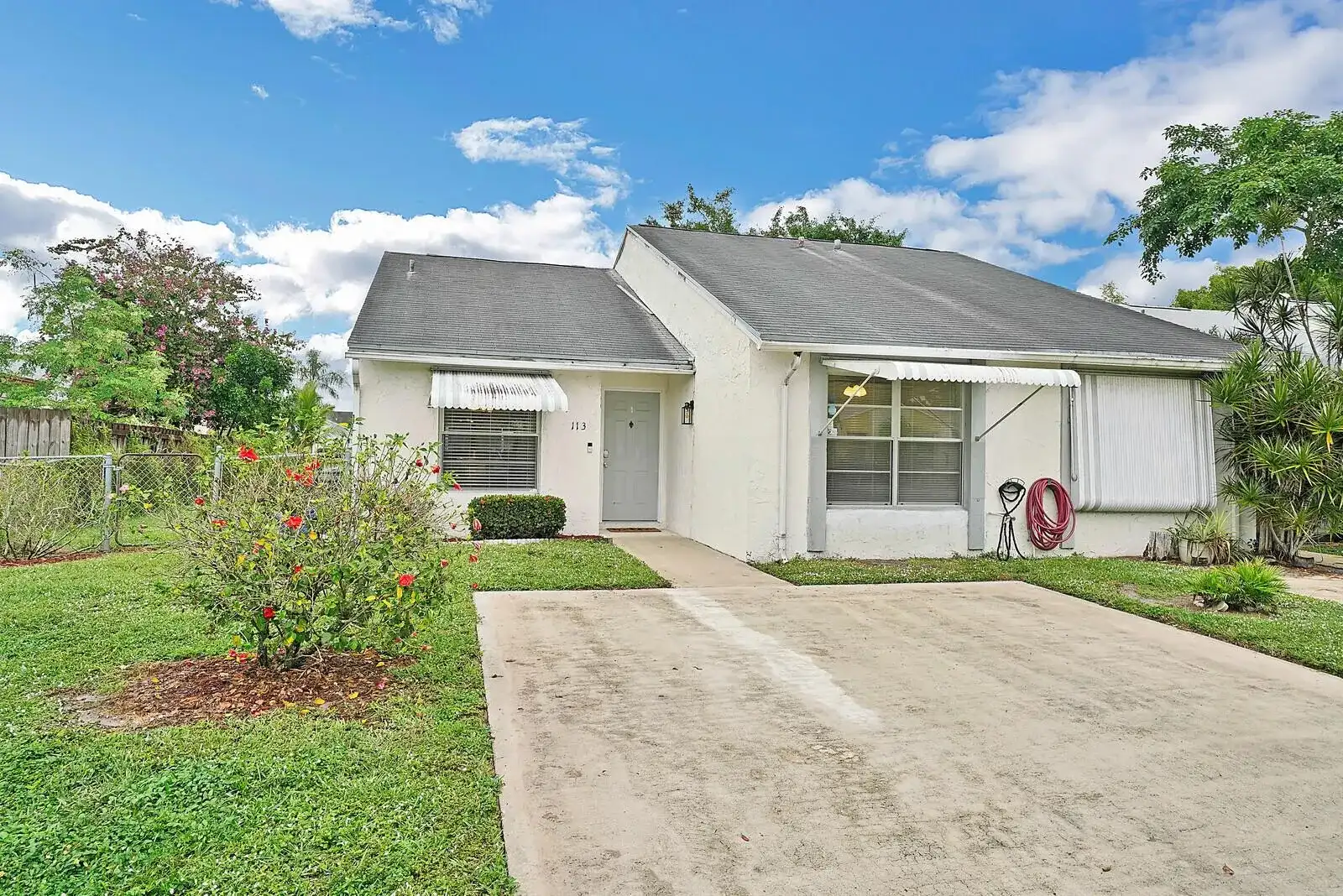 113 Pinewood Court, Jupiter FL 33458