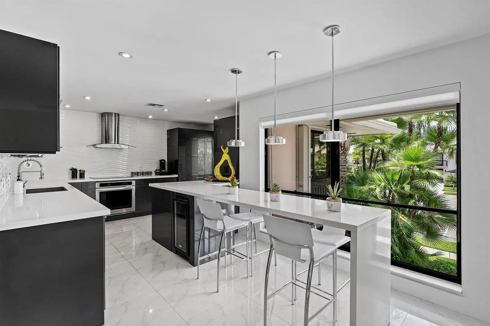 3808 Quail Ridge Drive N, Boynton Beach FL 33436 photo 2