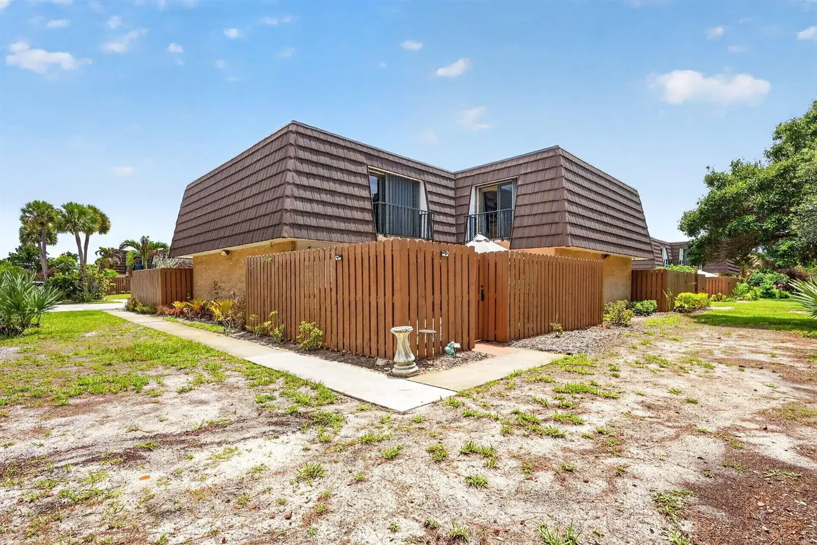 5706 SE Riverboat Drive # 202, Stuart FL 34997 photo 2