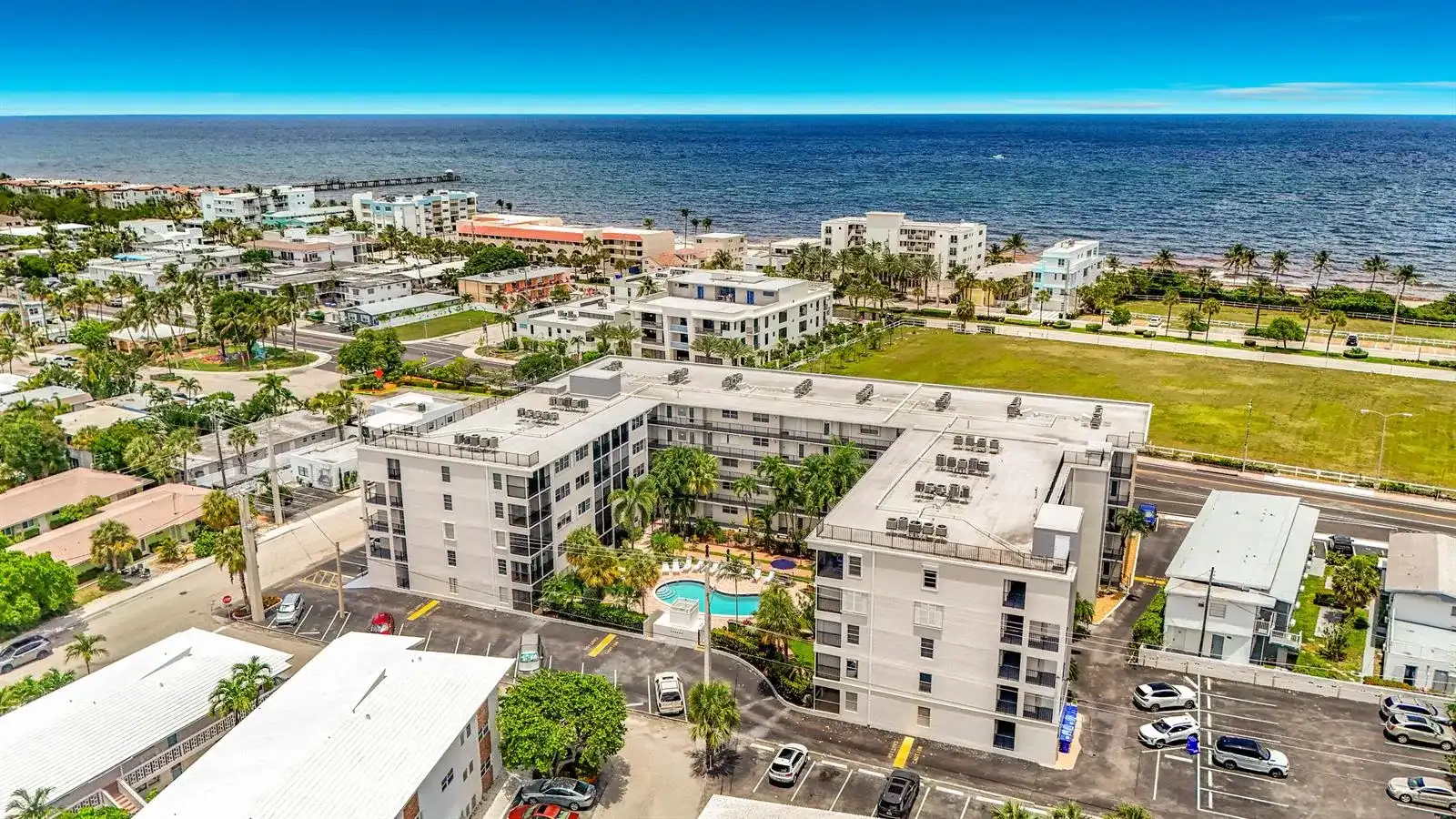 4117 Bougainvilla Drive # 207, Lauderdale By The Sea FL 33308