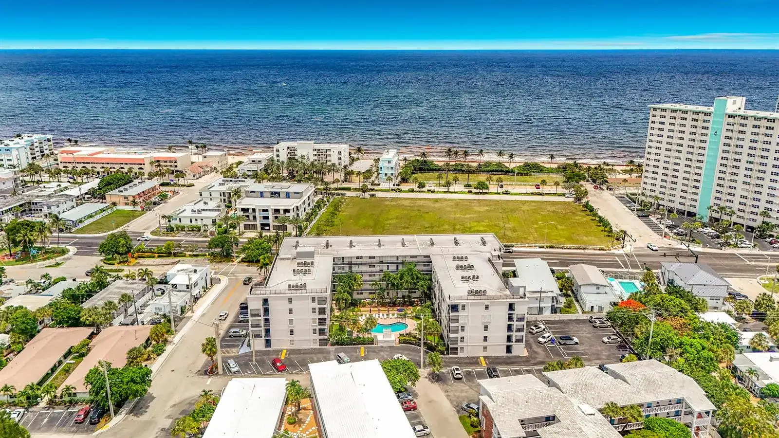 4117 Bougainvilla Drive # 207, Lauderdale By The Sea FL 33308 photo 4