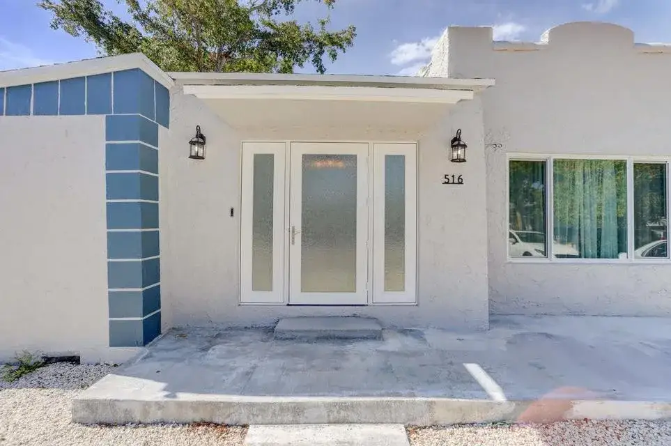 516 Nathan Hale Road Unit 1, West Palm Beach FL 33405