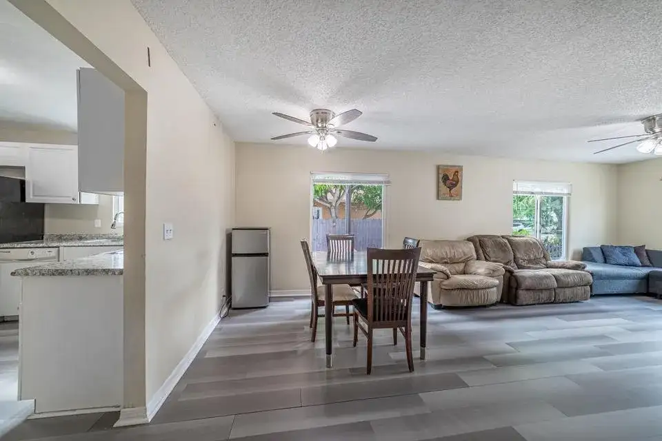 516 Nathan Hale Road Unit 1, West Palm Beach FL 33405 photo 5
