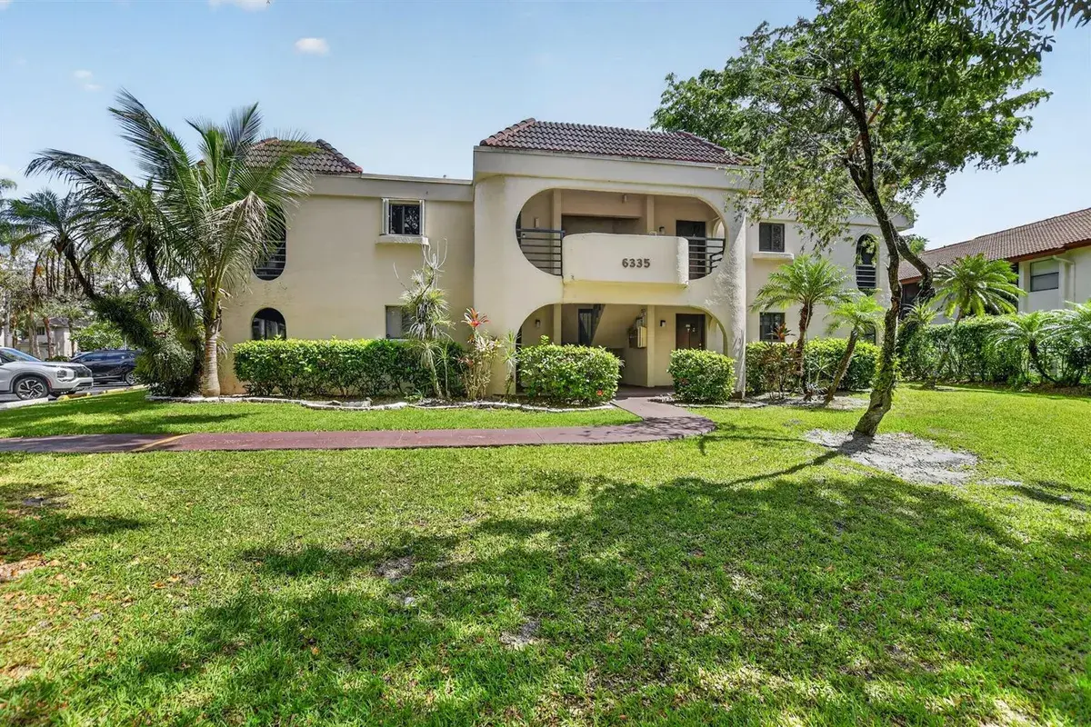 6335 Longboat Lane W # E104, Boca Raton FL 33433