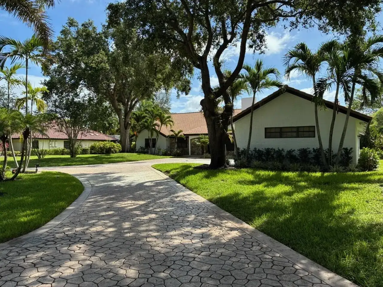 7510 E Cypresshead Drive, Parkland FL 33067 photo 2