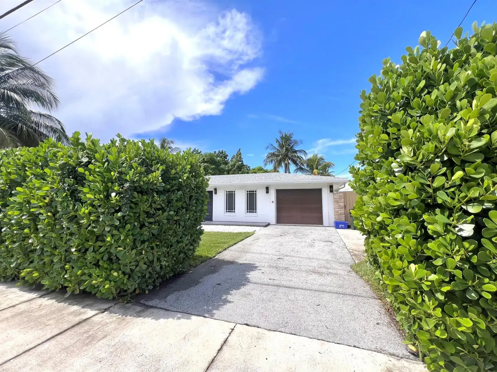 902 S Swinton Avenue, Delray Beach FL 33444 photo 3
