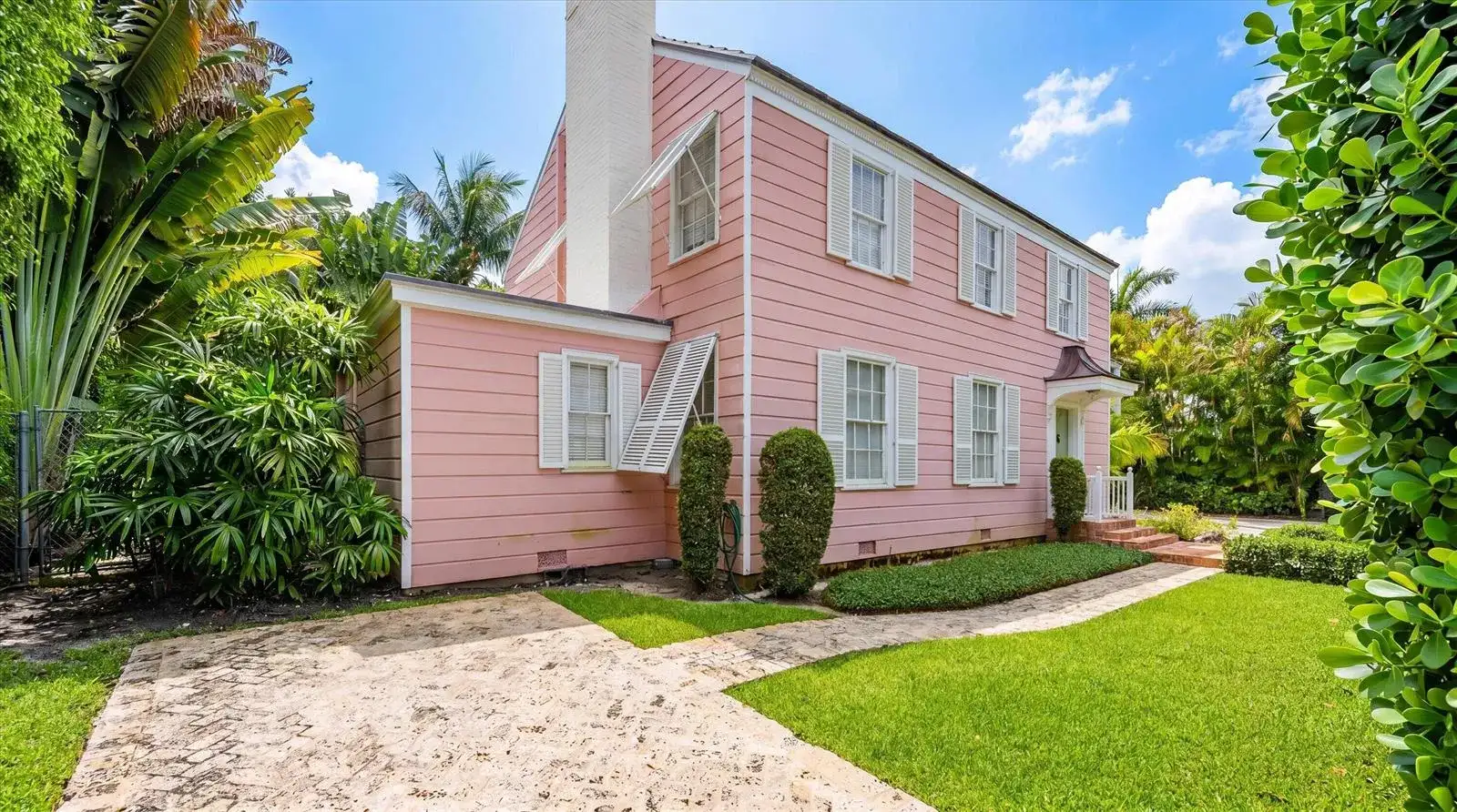 258 Pendleton Avenue, Palm Beach FL 33480 photo 2