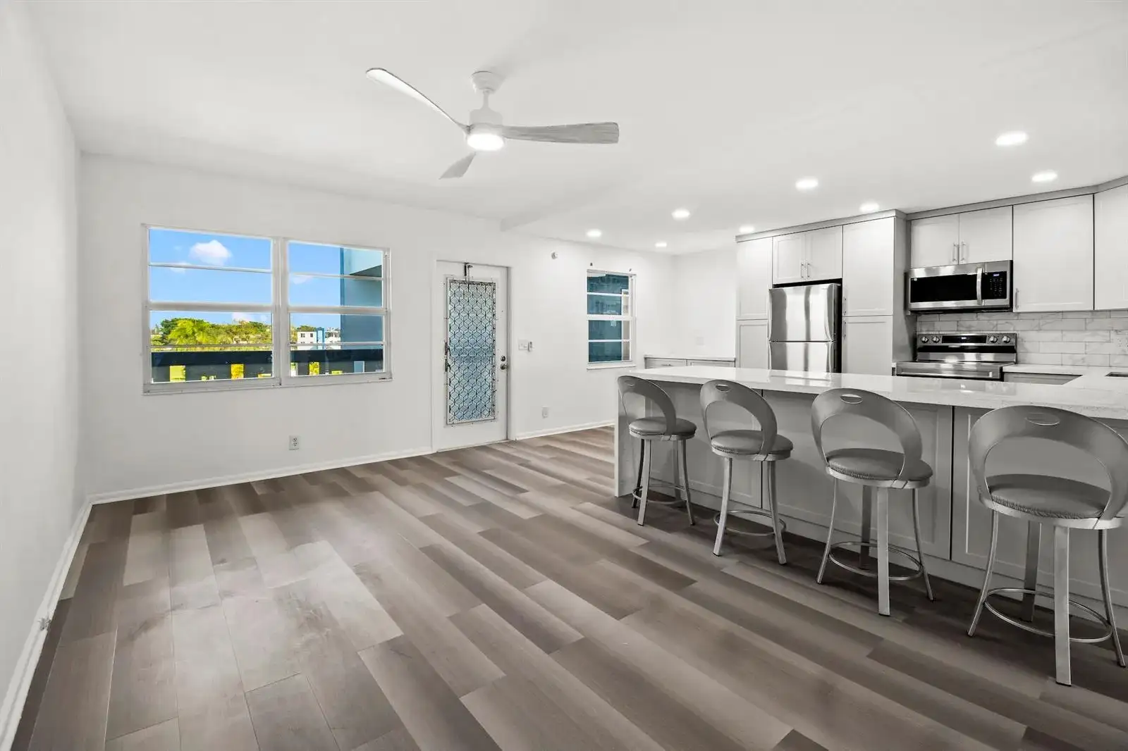 4047 Lincoln # C, Boca Raton FL 33434 photo 3