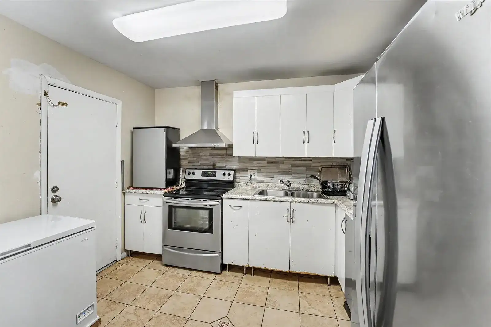 6061 N Falls Cir # 110, Lauderhill FL 33319 photo 2