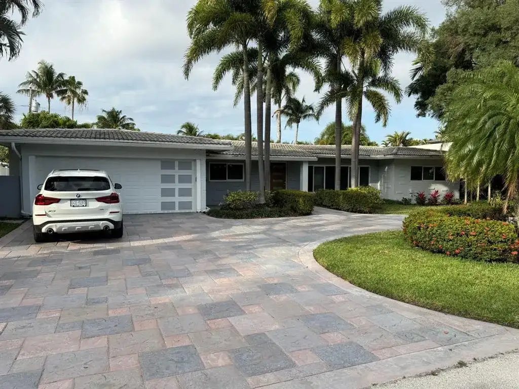 2701 NE 27th Court, Fort Lauderdale FL 33306 photo 2