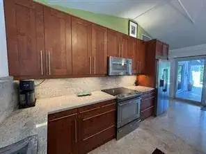 2701 NE 27th Court, Fort Lauderdale FL 33306 photo 5