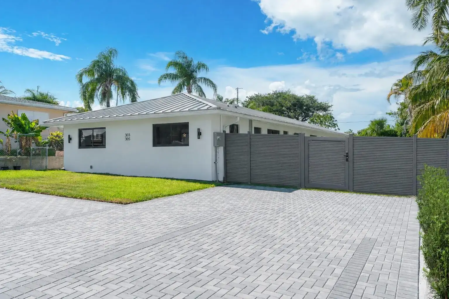303 De Carie Street, Delray Beach FL 33444 photo 3