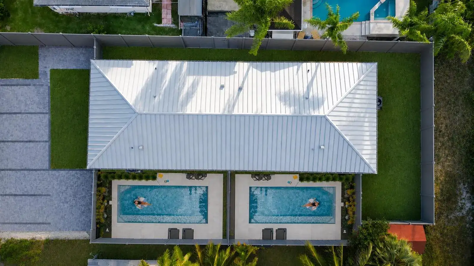 303 De Carie Street, Delray Beach FL 33444 photo 4