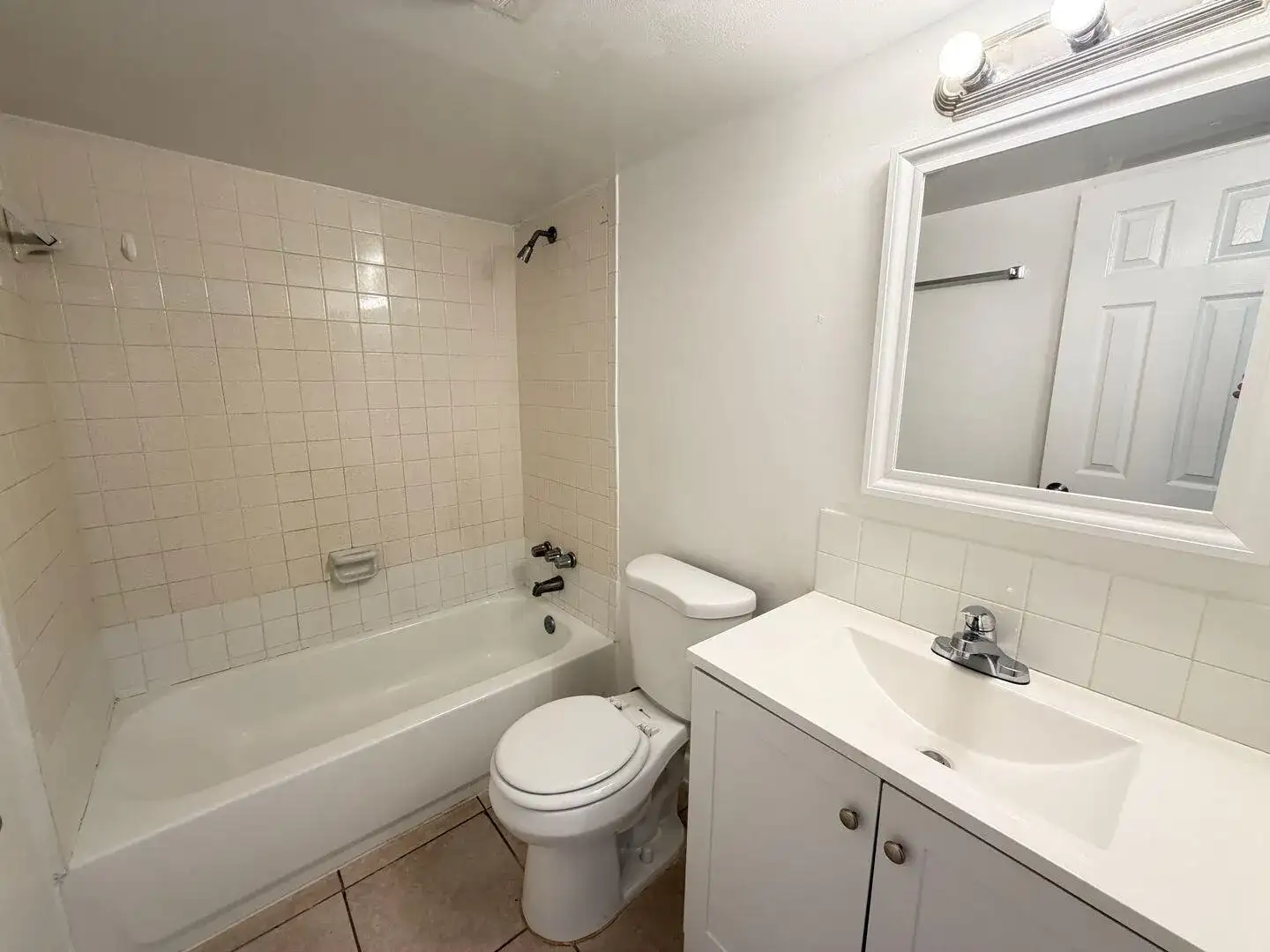 515 S Sequoia Drive # 110, West Palm Beach FL 33409 photo 4
