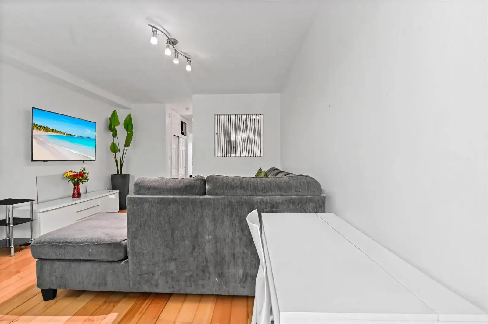 1035 Meridian Avenue # 5, Miami Beach FL 33139 photo 4