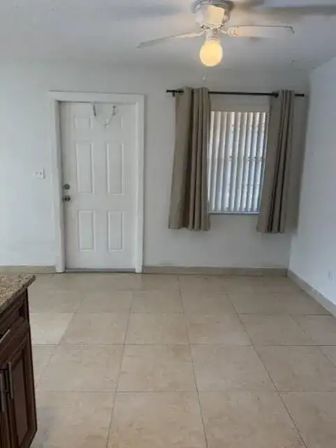 3651 SW 60th Terrace # 3, Davie FL 33314 photo 2
