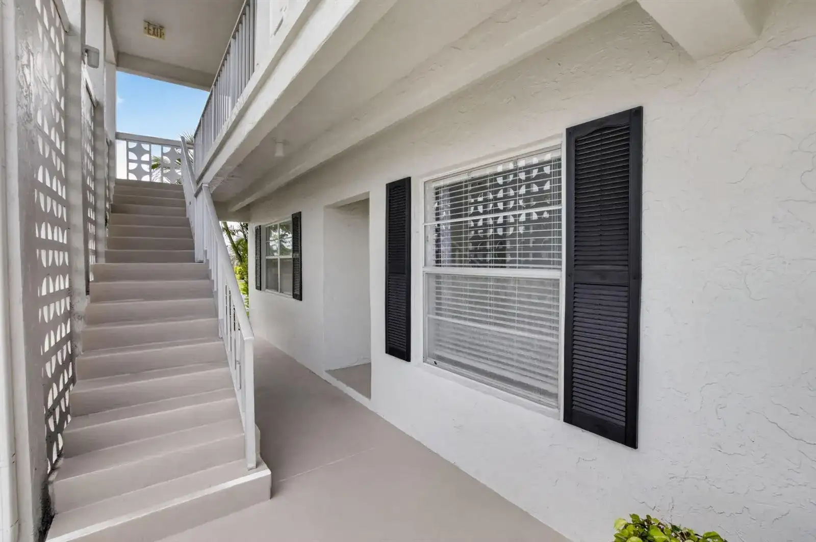 2401 Del Aire Boulevard # 101, Delray Beach FL 33445 photo 3