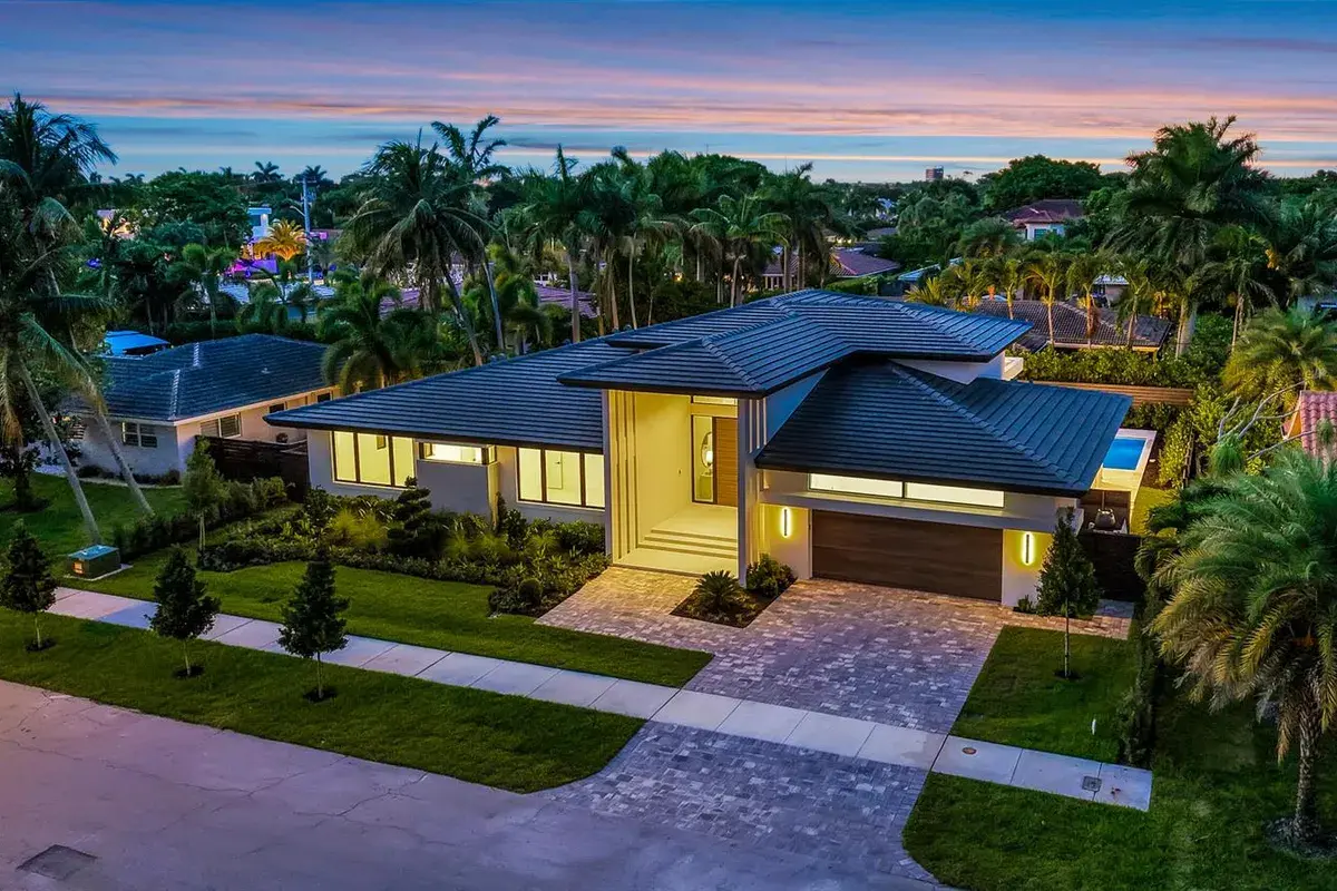 2717 NE 33rd Street, Fort Lauderdale FL 33306