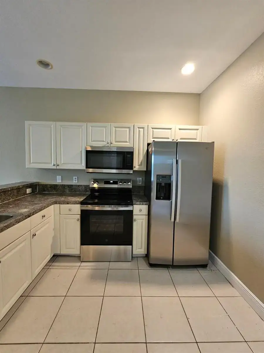 1979 Marsh Harbor Drive, Riviera Beach FL 33404 photo 5