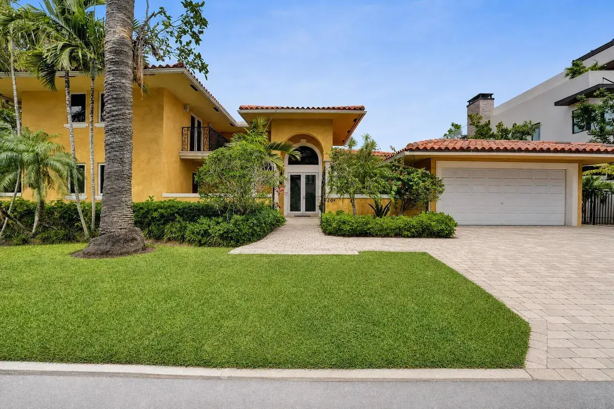 449 Isle Of Palms Drive, Fort Lauderdale FL 33301