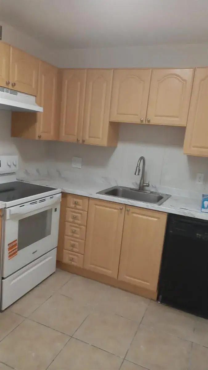 4165 SW 67th Avenue # 208b, Davie FL 33314
