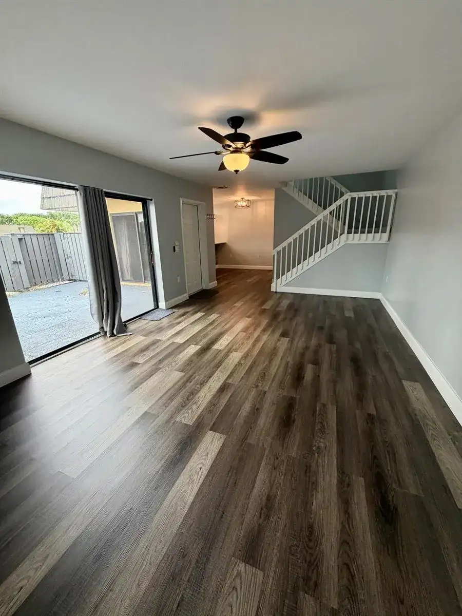 1611 16th Way, West Palm Beach FL 33407 photo 2