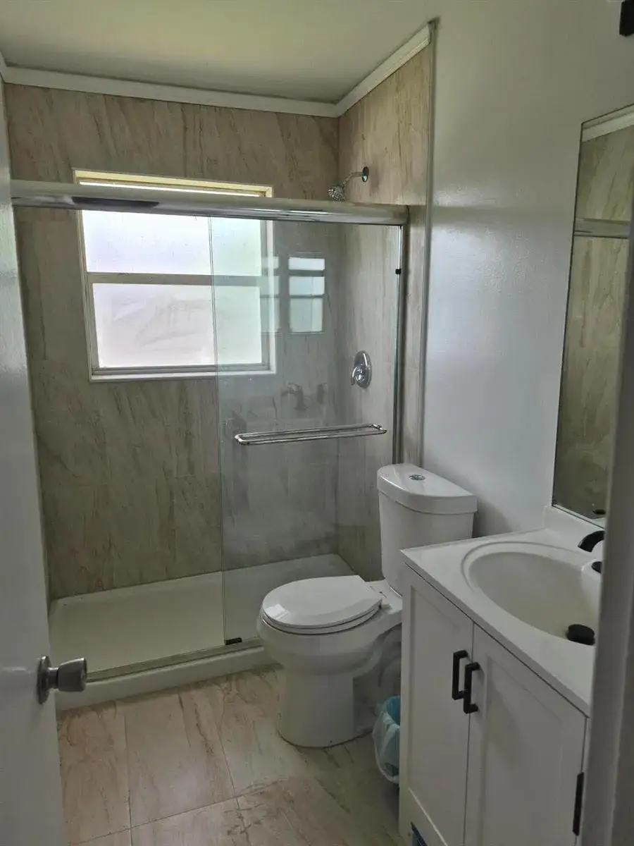 1001 SW 74th Avenue # 201a, North Lauderdale FL 33068