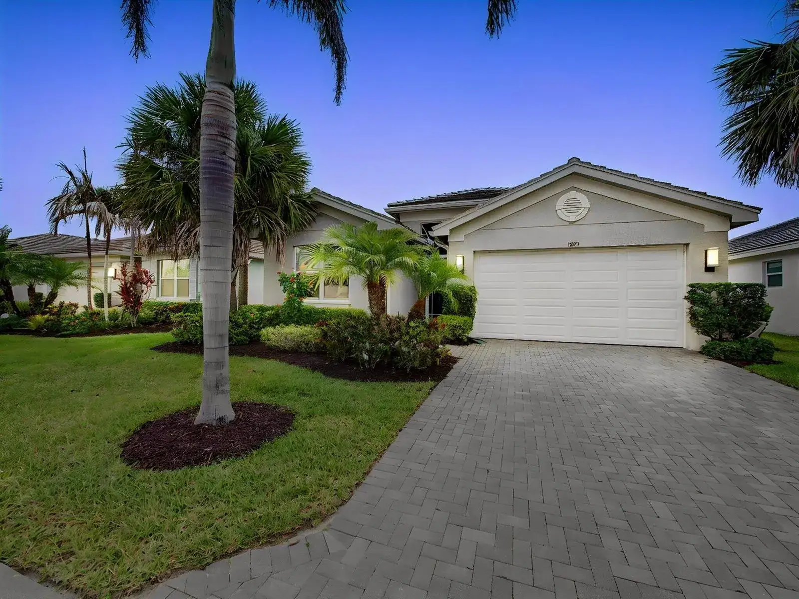 11875 SW Jasper Lake Way, Port St. Lucie FL 34987