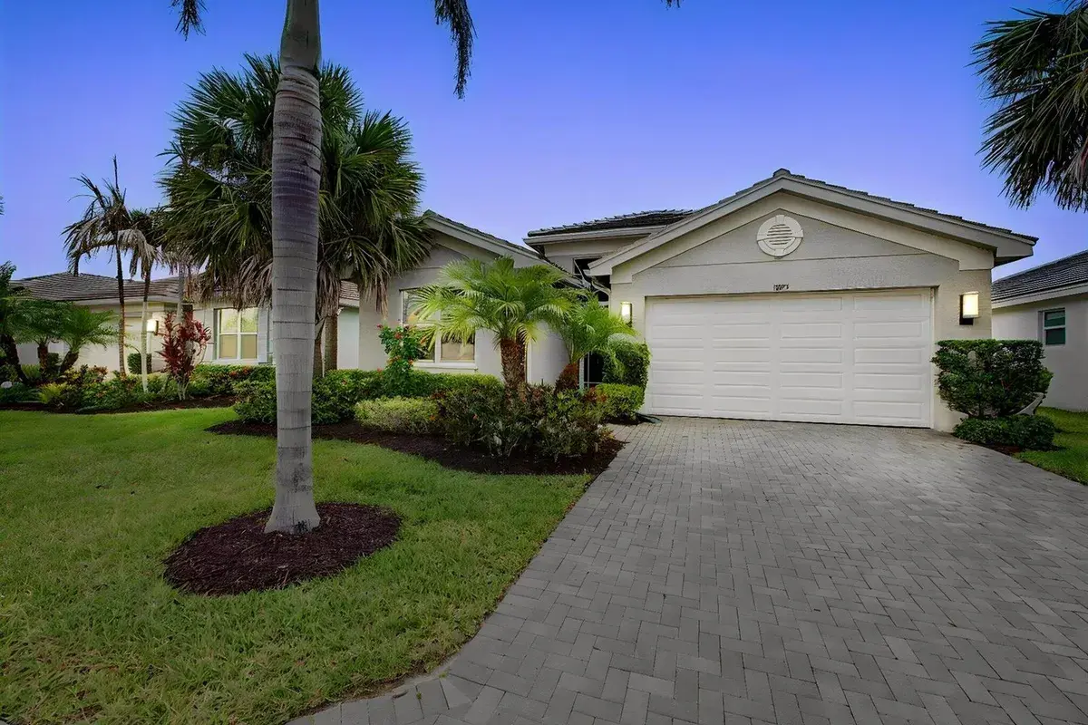 11875 SW Jasper Lake Way, Port St. Lucie FL 34987
