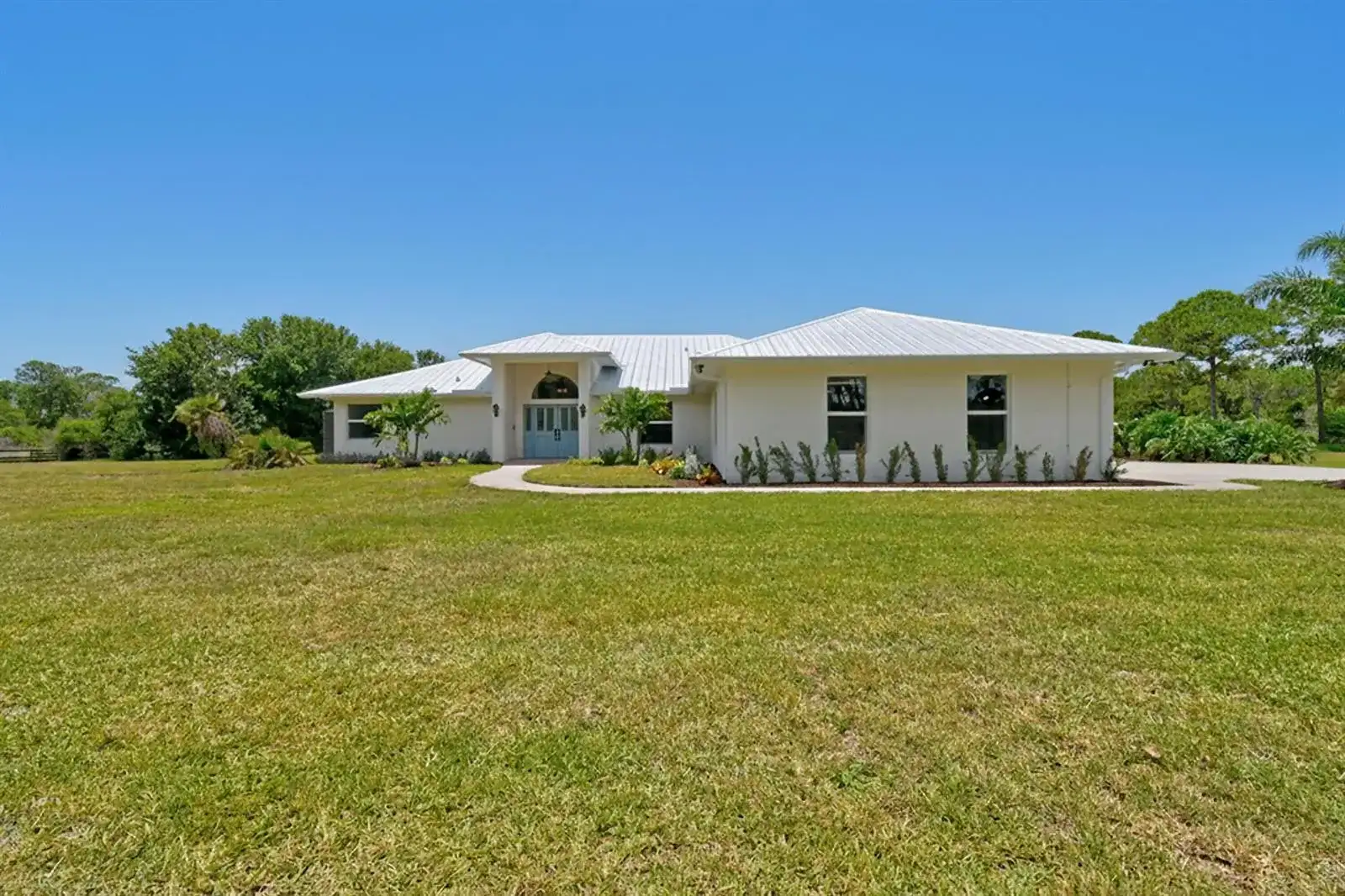 425 N Ffa Road, Fort Pierce FL 34945 photo 4