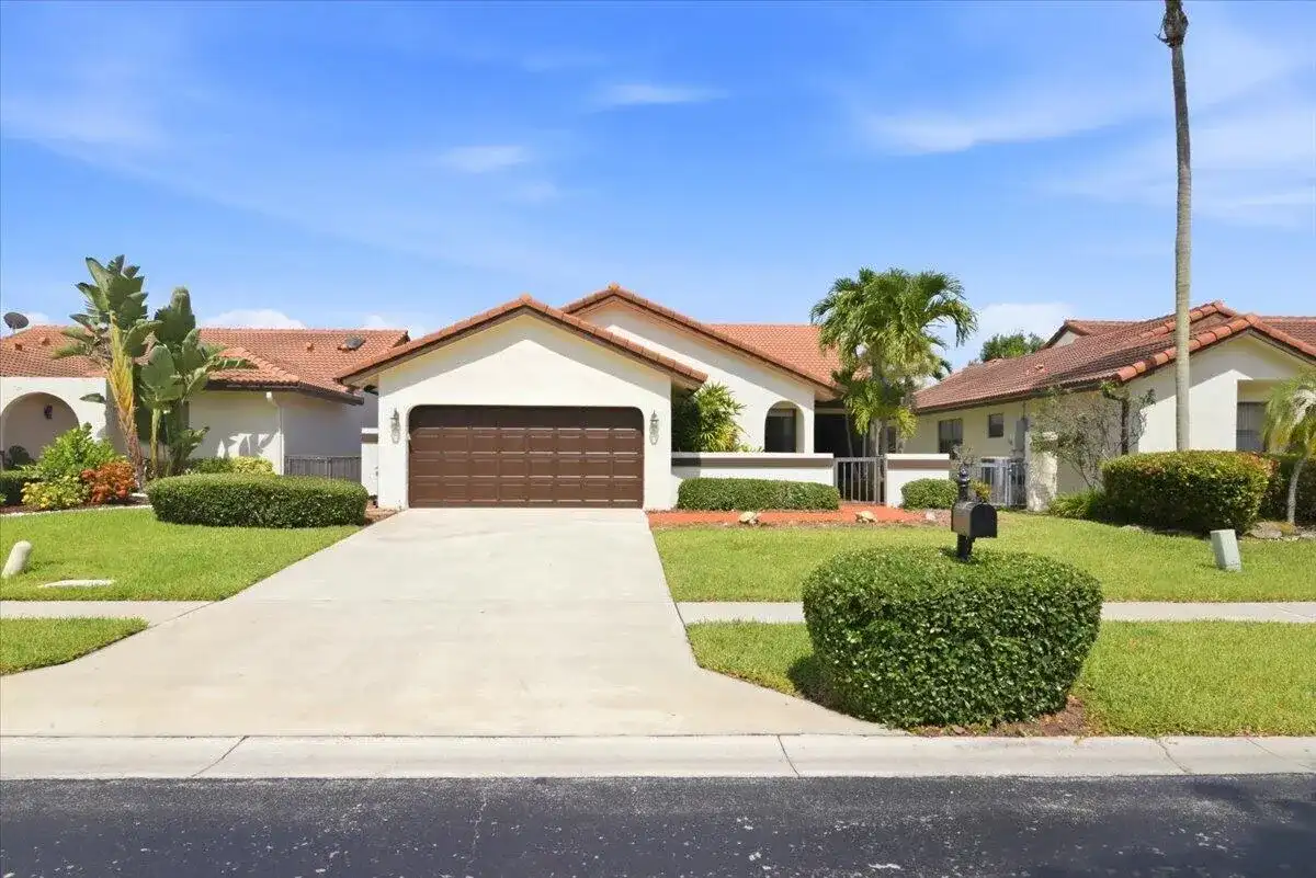 21583 Villa Nova Drive, Boca Raton FL 33433