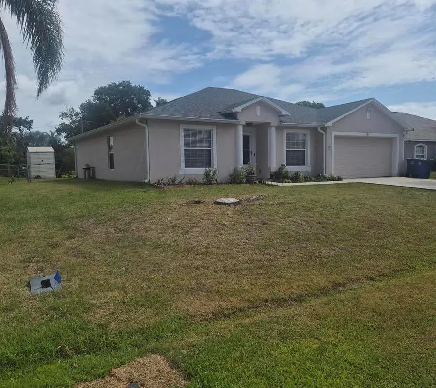 681 NW Thuringer St Street NW, Palm Bay FL 32907