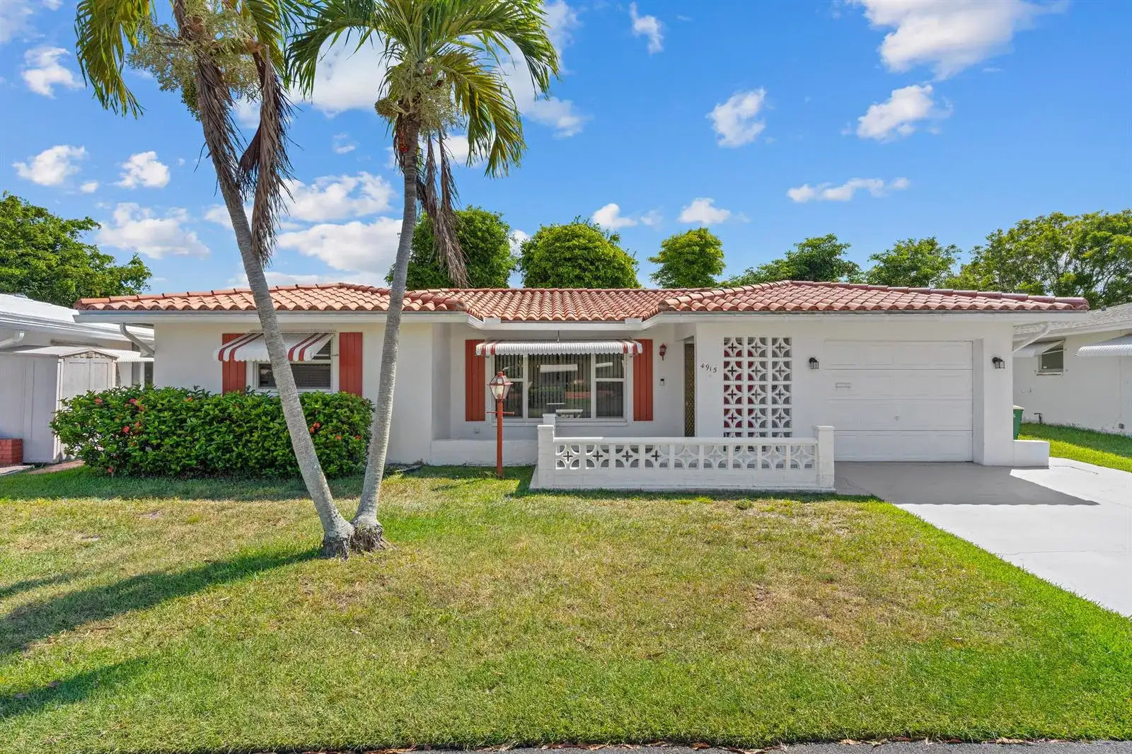 4915 NW 51st Avenue NW, Tamarac FL 33319 photo 3