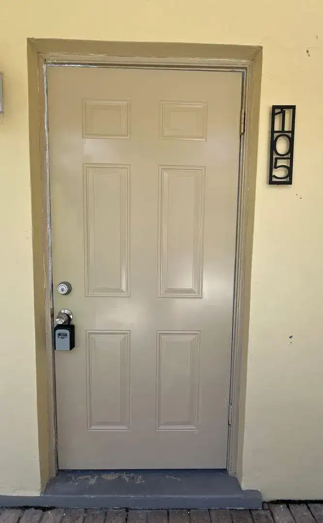 515 S Sequoia Drive # 105, West Palm Beach FL 33409 photo 3