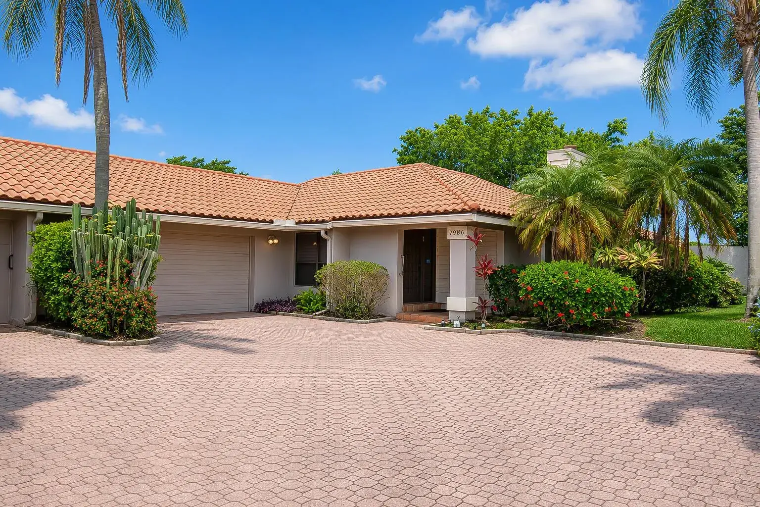 7986 Palacio Del Mar Drive, Boca Raton FL 33433 photo 2