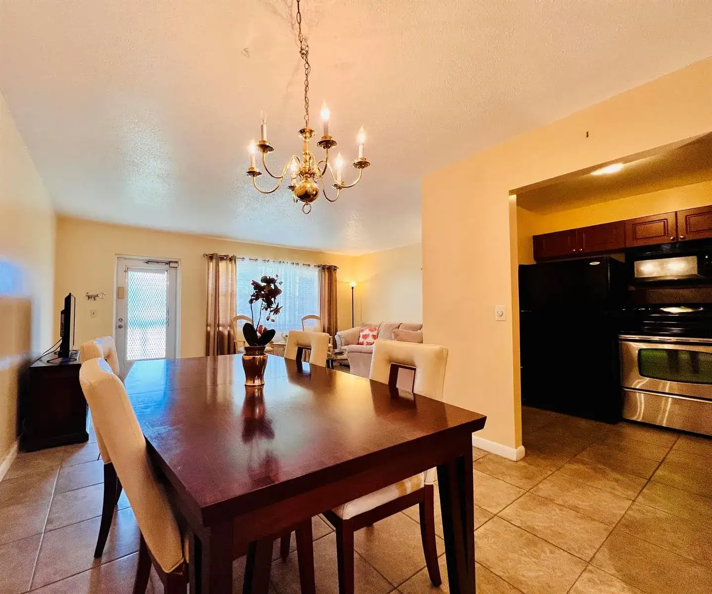 142 Cambridge F, West Palm Beach FL 33417 photo 3