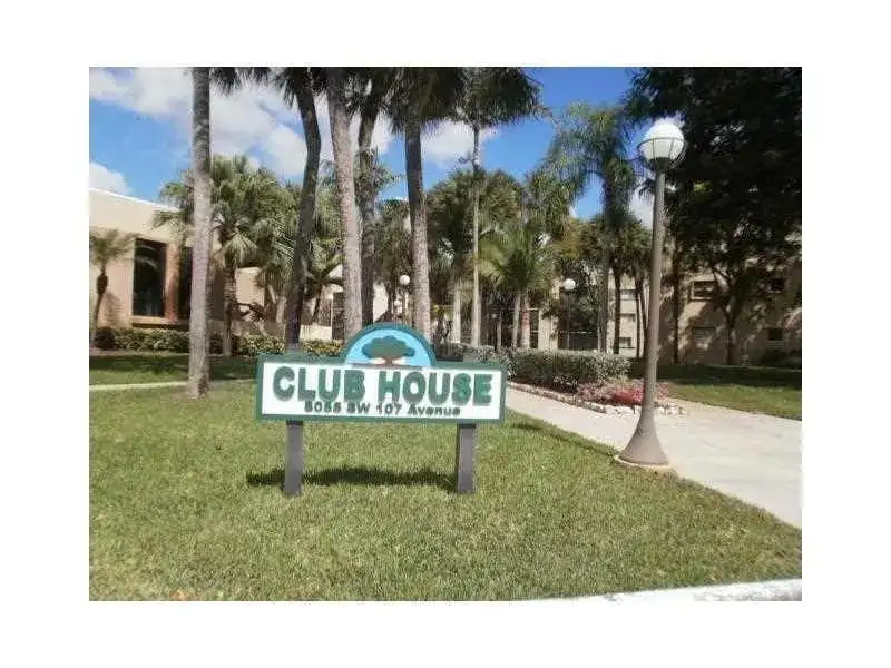 8015 SW 107th Avenue SW # 218, Miami FL 33173 photo 5