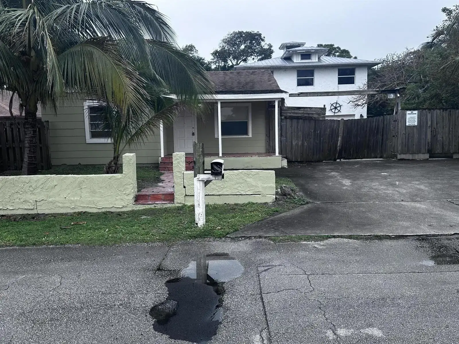130 NE 4th Avenue, Boynton Beach FL 33435 photo 2