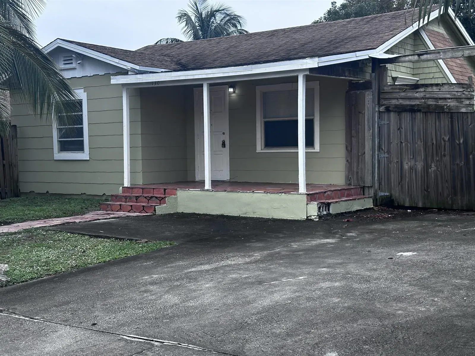 130 NE 4th Avenue, Boynton Beach FL 33435