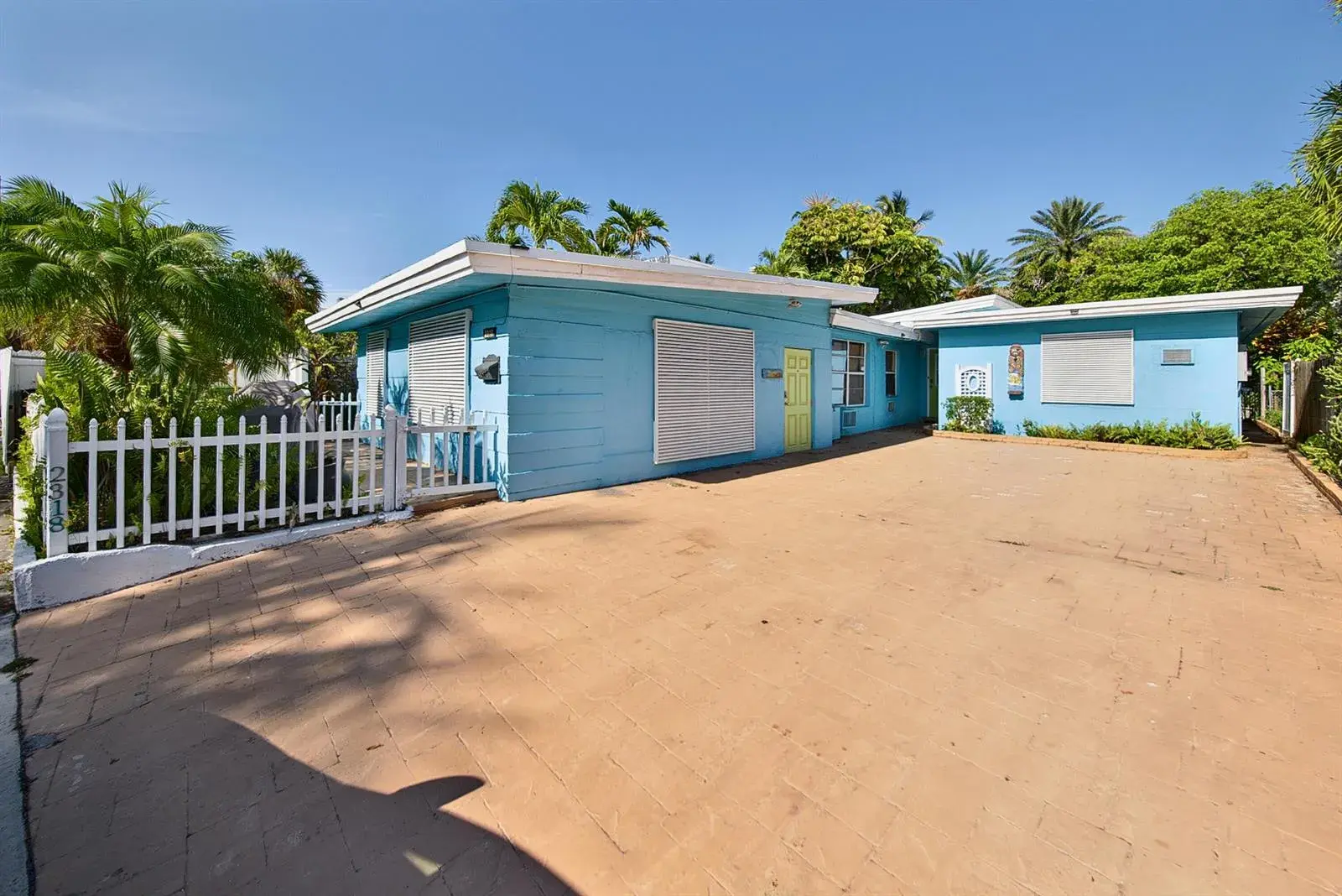 2318 N Ocean Boulevard, Fort Lauderdale FL 33305