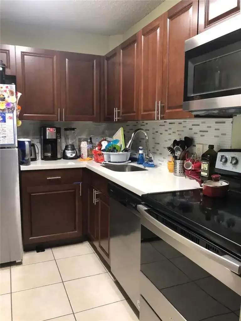 10773 Cleary Boulevard # 109, Plantation FL 33324 photo 2
