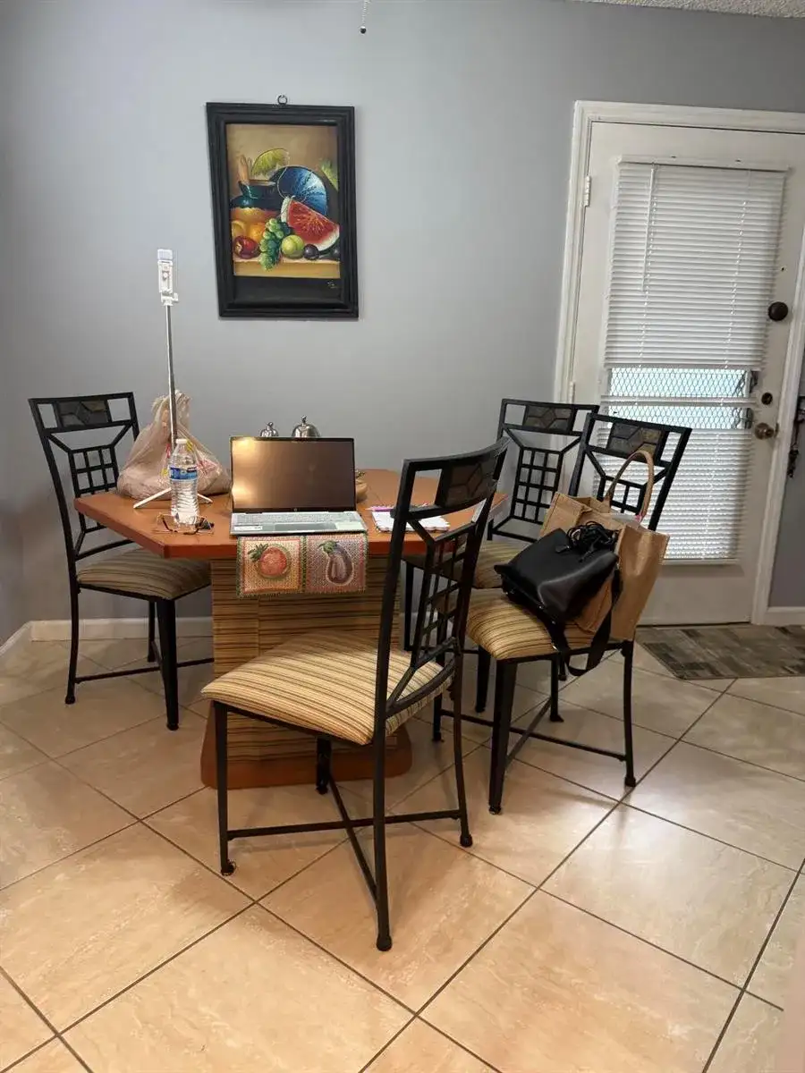 462 Normandy J, Delray Beach FL 33484 photo 5