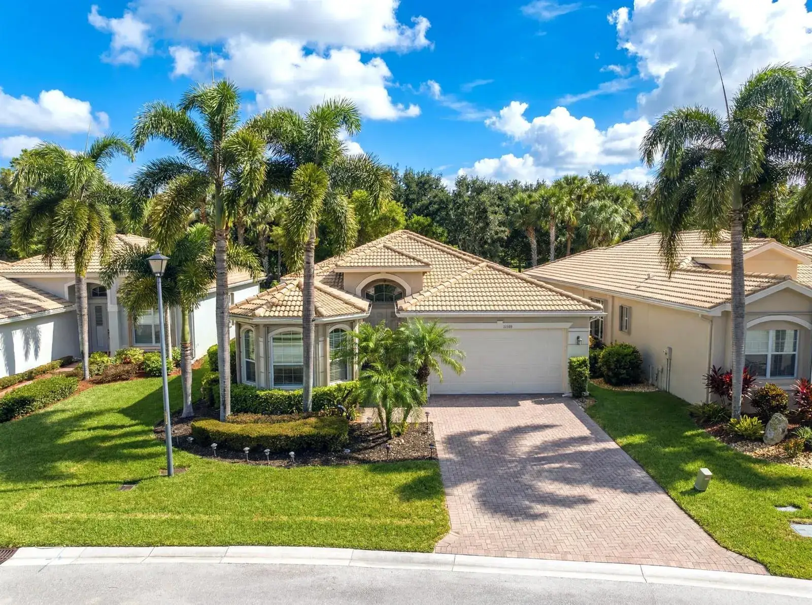 10588 Stone Garden Drive, Boynton Beach FL 33473