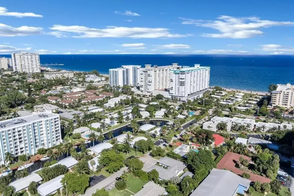 3218 SE 11th Street # B, Pompano Beach FL 33062 photo 4