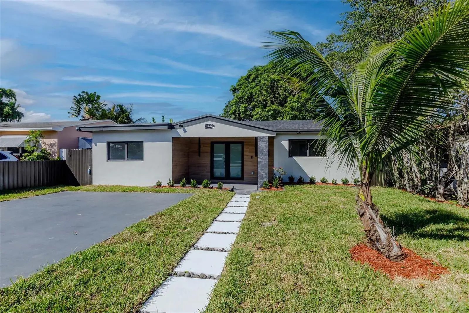 2633 NW Taft Street, Hollywood FL 33020
