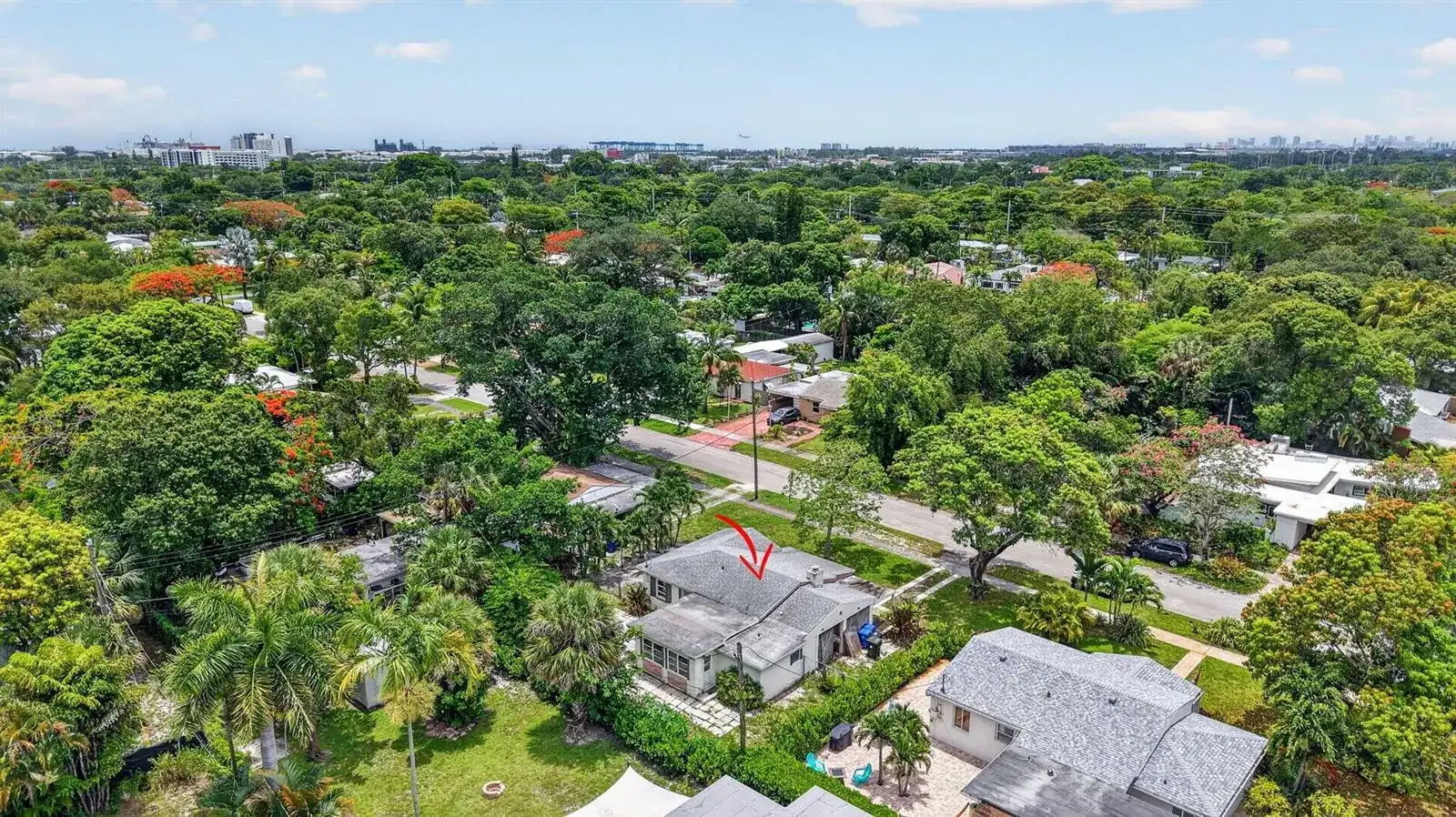 841 SW 18th Court, Fort Lauderdale FL 33315