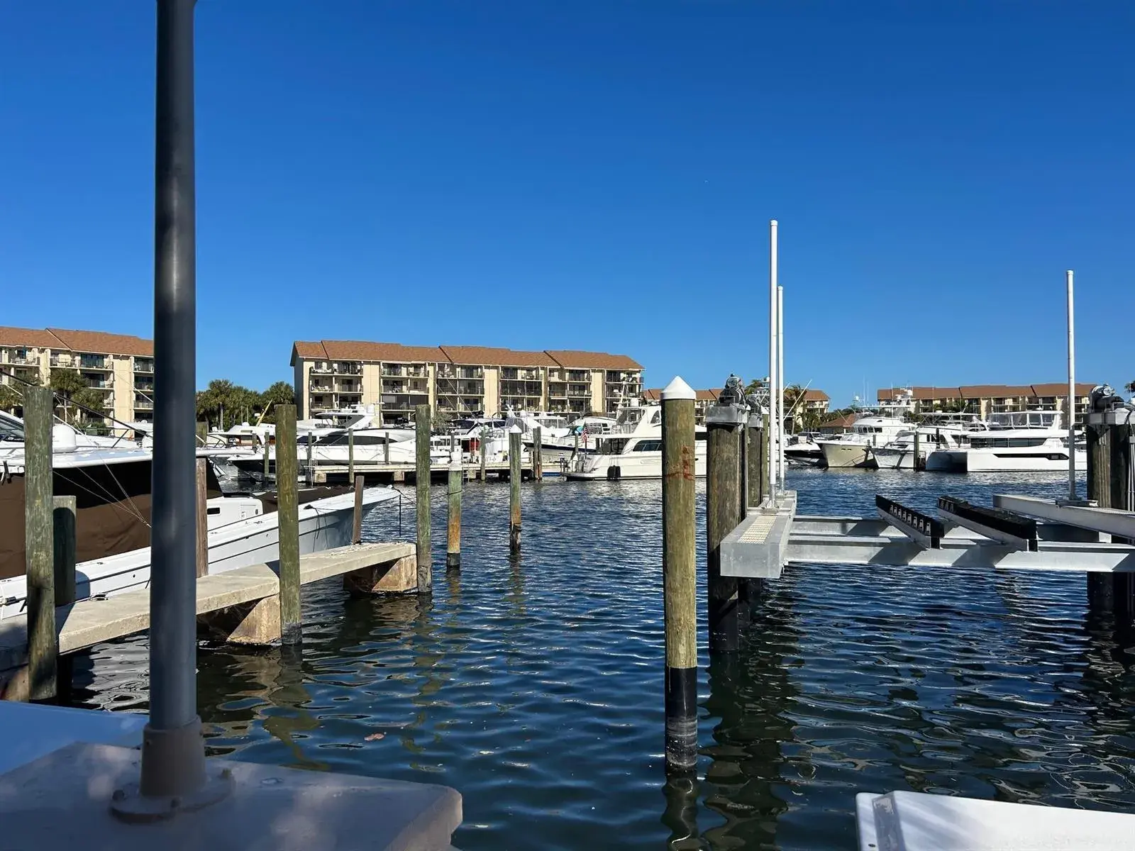 2601 Marina Isle Way # 105, Jupiter FL 33477